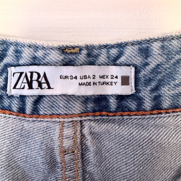 ZARA High Rise Distressed Straight Leg Jeans - Picture 3 of 8